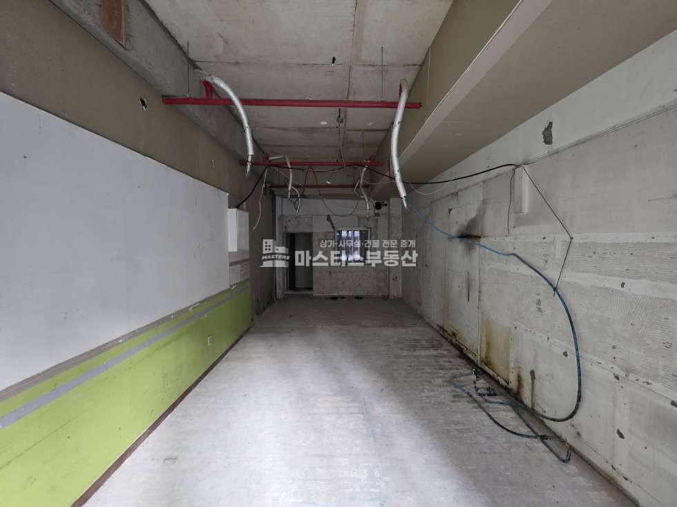 인천 남동구 구월동 전용12 길병원 대단지 아파트 앞 대로변 1층 무권리 공실 월세 매물번호 10229 사진 5