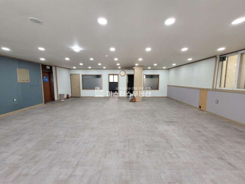 인천 남동구 구월동 전용43 길병원앞 내부 깔끔하고 주차가능한 3층 공실상가 월세 매물번호 10227 사진 1