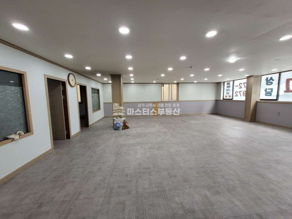 인천 남동구 구월동 전용43 길병원앞 내부 깔끔하고 주차가능한 3층 공실상가 월세 매물번호 10227 사진 3