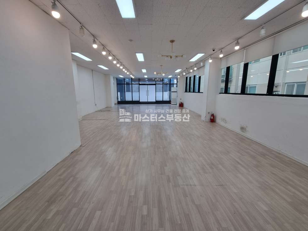 인천 남동구 구월동 한층 단독사용 가능한 사무실, 테라스 있음, 내부깨끗 월세 매물번호 10271 사진 1