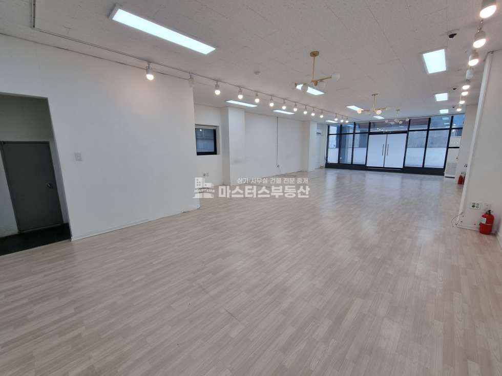 인천 남동구 구월동 한층 단독사용 가능한 사무실, 테라스 있음, 내부깨끗 월세 매물번호 10271 사진 3