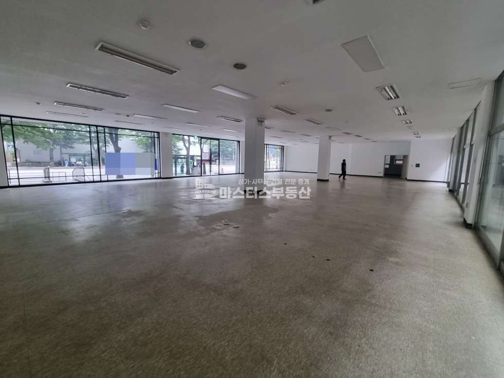 인천 남동구 구월동 예술회관역 초 역세권 전면 넓어 광고효과 노출 좋은 1층 대형상가 월세 매물번호 10090 사진 5