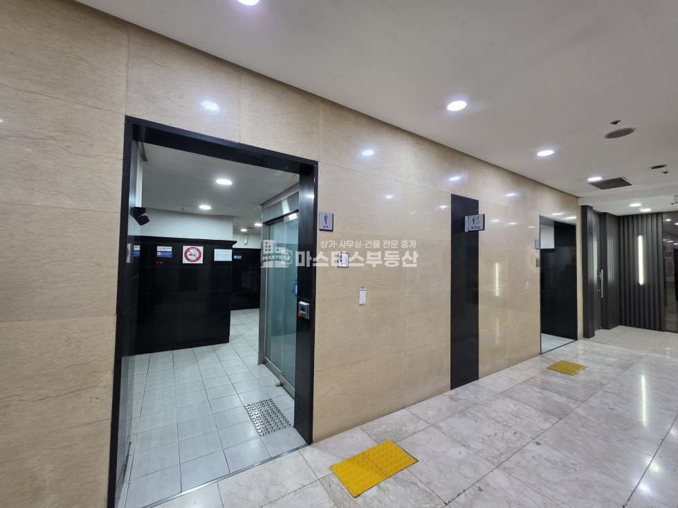 인천 남동구 구월동 전용27 , 예술회관 초역세권 대로변 2층 무권리 공실 월세 매물번호 10413 사진 12