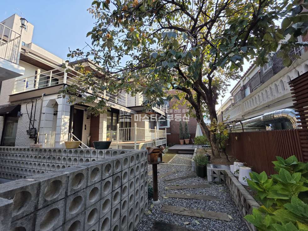 인천 남동구 구월동 29평,궐리단길 감성인테리어 마당있는 주택 넓은테라스 1층 월세 매물번호 10494 사진 1