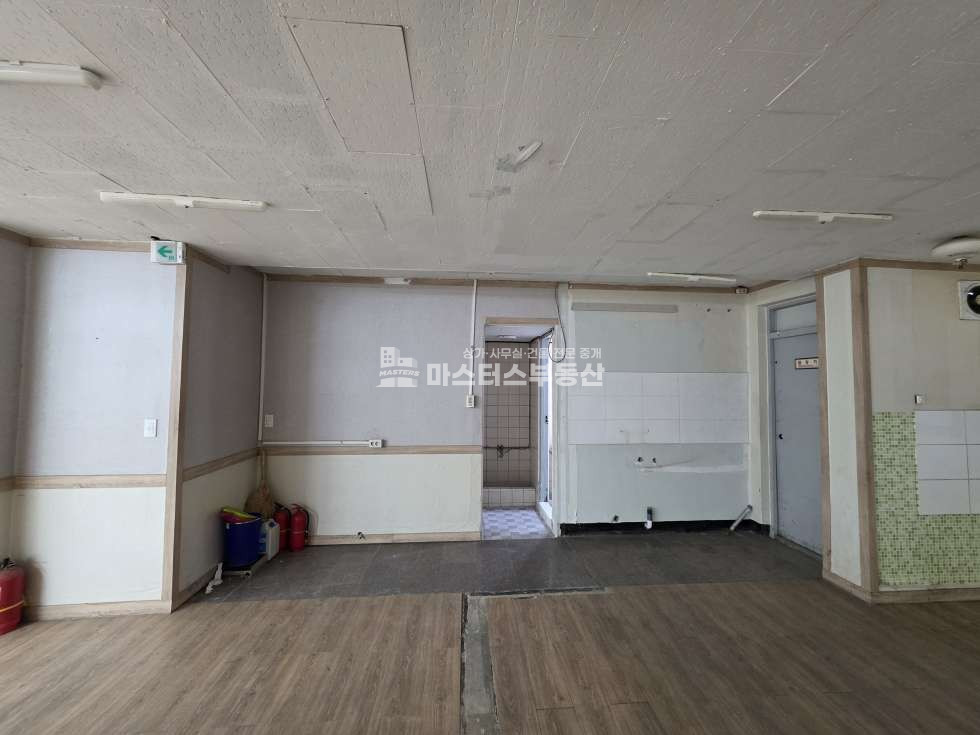 인천 남동구 만수동 약57평, 모래내사장 역세권 도로변 3층 무권리 공실 월세 매물번호 10552 사진 10