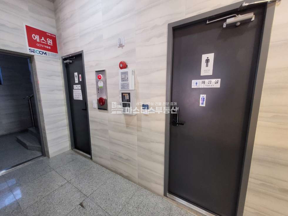 인천 남동구 구월동 주건축물제1동 전용10 모래내 시장 남문 대로변 무권리 1층 소형점포 월세 매물번호 10253 사진 6
