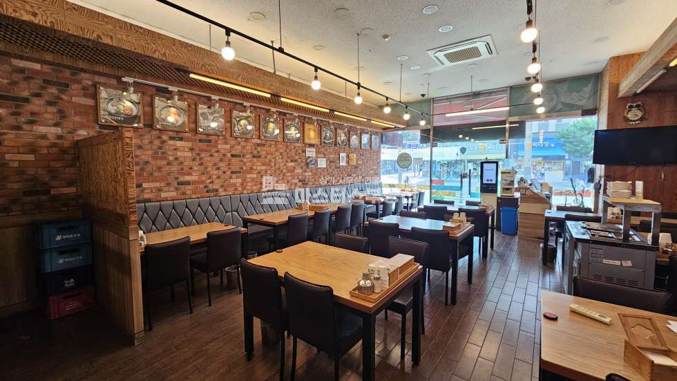 인천 부평구 부평동 실사진O, 부평 대정사거리 코너빌딩 상가1층 월세 매물번호 11535 사진 1