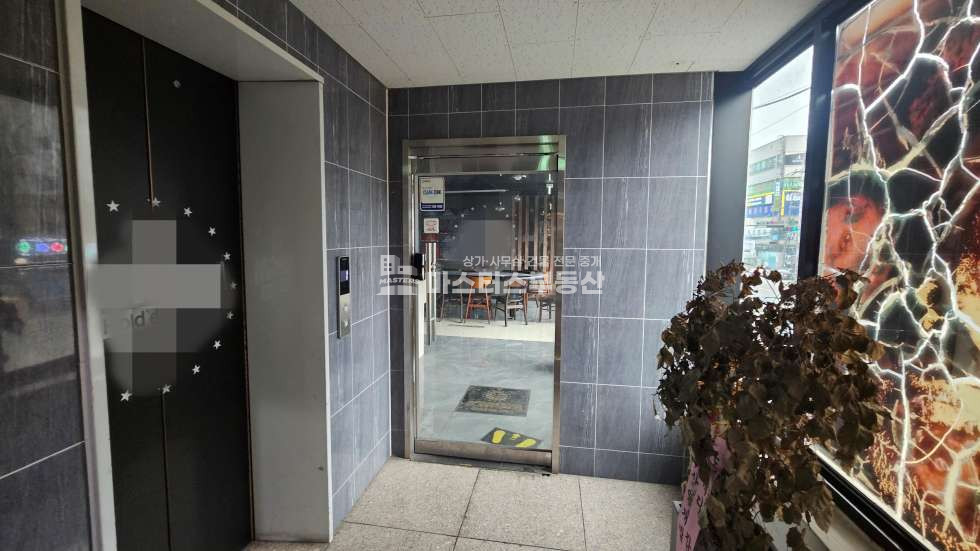 인천 남동구 만수동 실사진O, 만수역 출구 앞 노출좋은 상가 월세 매물번호 11560 사진 10