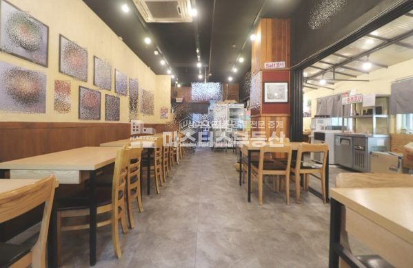 인천 연수구 연수동 천지프라자동 사진o.연수동 메인 먹자상권 1층 코너자리. 공실없는라인 월세 매물번호 11394 사진 6