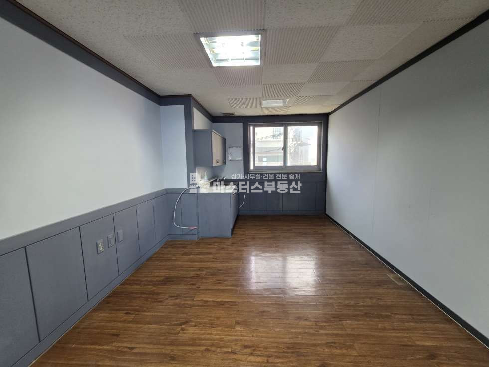 인천 남동구 구월동 약70평, 구월동 인주대로변 4층 사무실 엘베O,주차O,룸분리O 월세 매물번호 11617 사진 12
