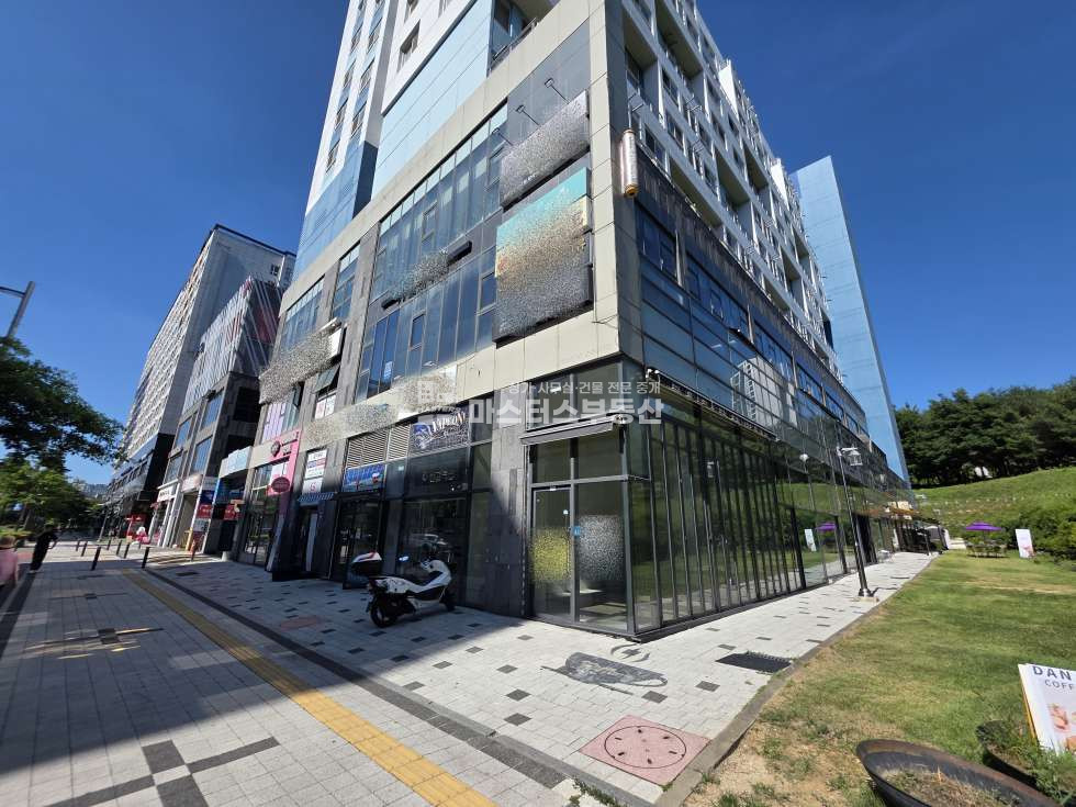 인천 남동구 구월동 전용14평, 선수촌 대로변 1층 코너자리 2면 노출 폴딩도어O 월세 매물번호 11633 사진 8