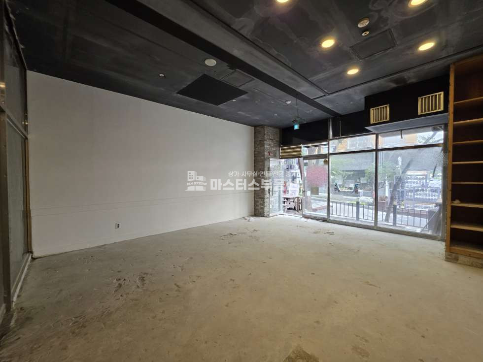 인천 남동구 구월동 A동 전용11평, 인천시청 오피스상권 1층 무권리 테라스O주차O 월세 매물번호 11669 사진 2