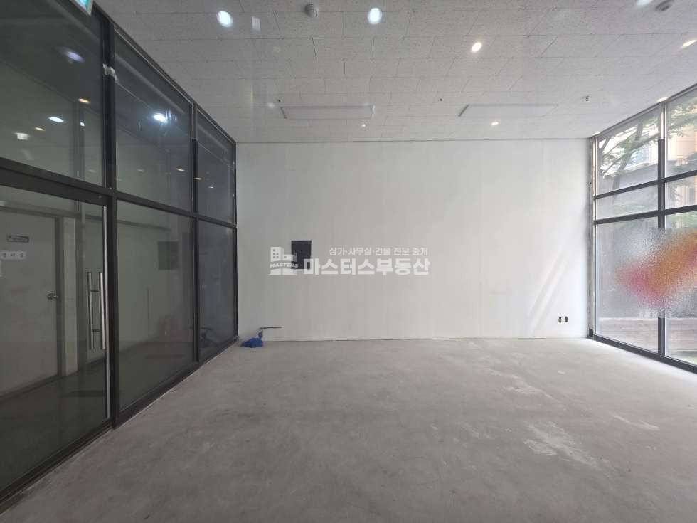 인천 남동구 구월동 A동 전용10평, 인천시청 오피스 상권 1층 무권리 주차O 유동인구 많은 상가 월세 매물번호 11671 사진 2