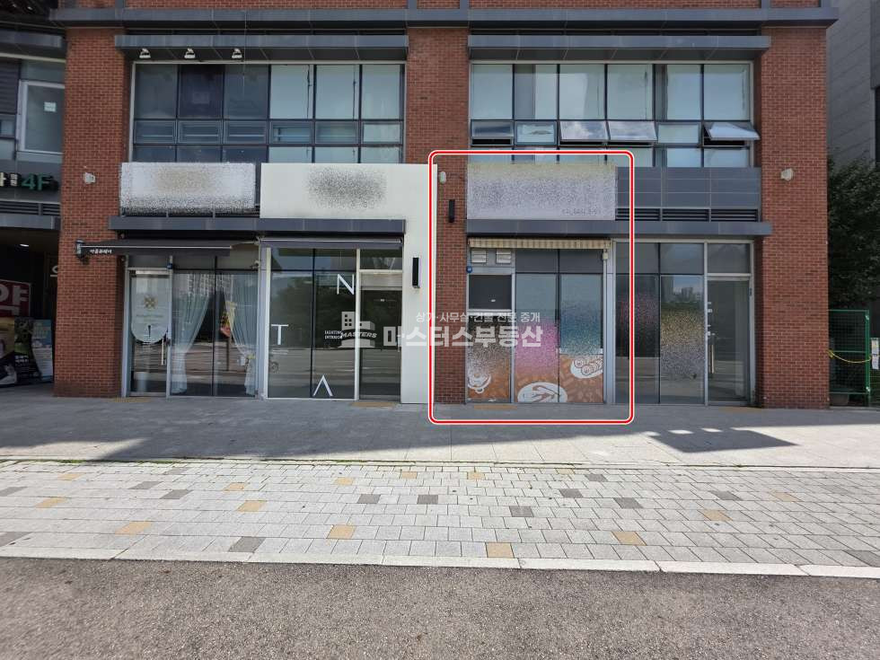 경기 시흥시 은행동 전용14평, 은계호수 대단지 아파트 상권 대로변 1층 상가 월세 매물번호 11694 사진 11