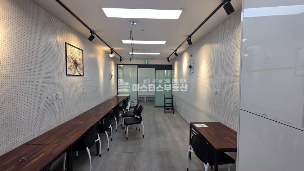인천 남동구 구월동 주1동 예술회관역 바로 앞 깔끔한 대형 학원 자리 임대 월세 매물번호 11702 사진 9
