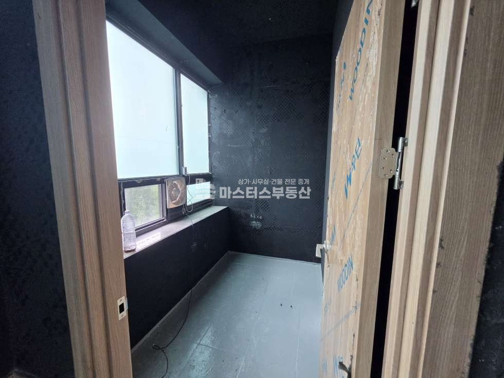 인천 미추홀구 용현동 실사진O, 토지금고시장 인근 대로변 코너빌딩 3층 월세 매물번호 11672 사진 10