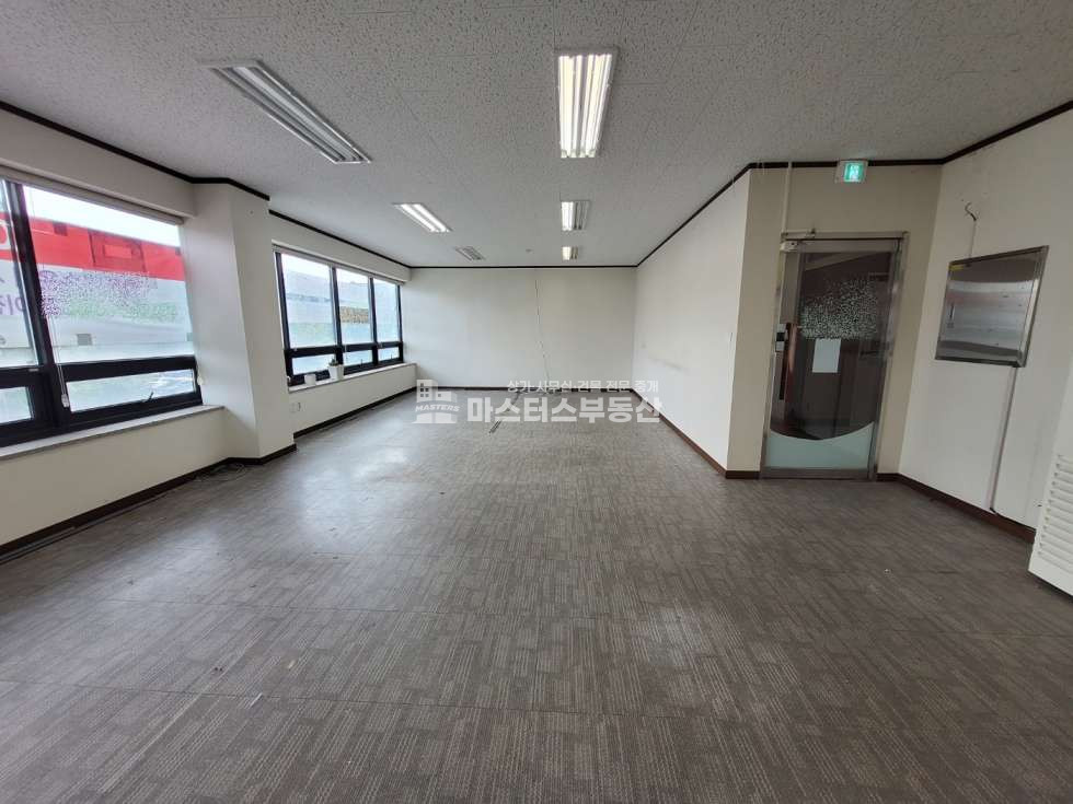 인천 남동구 구월동 전용28 무권리 남동세무서 사거리 교차로 코너 3층공실 월세 매물번호 10322 사진 2