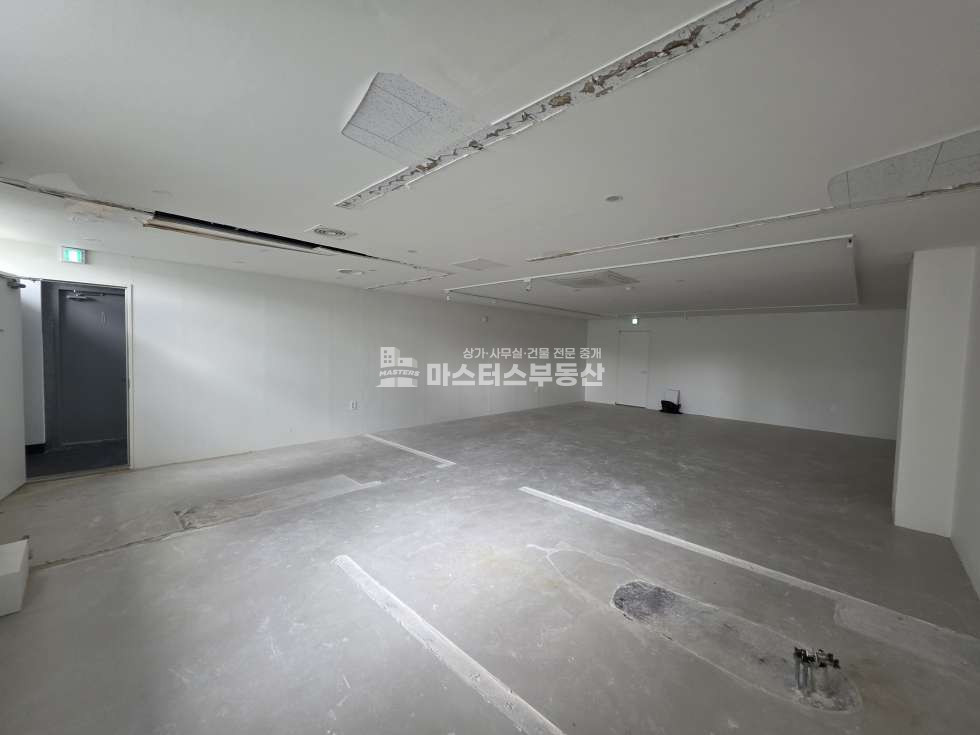 인천 남동구 구월동 약25평, 구월동 궐리단길 외관 깔끔한 건물 3층 공실 월세 매물번호 11738 사진 3
