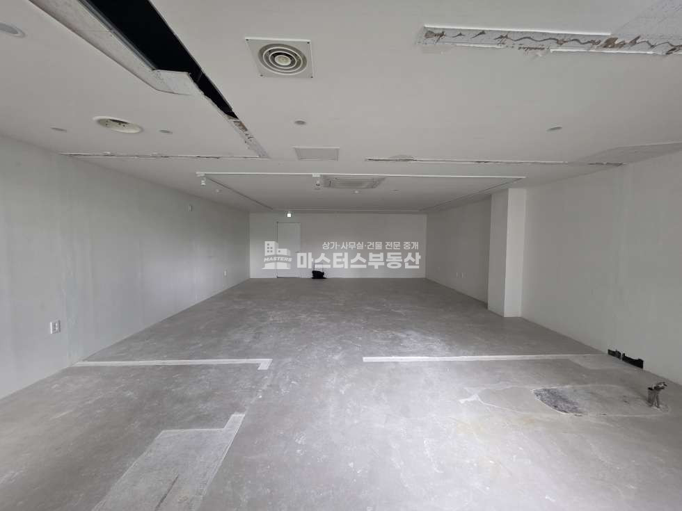 인천 남동구 구월동 약25평, 구월동 궐리단길 외관 깔끔한 건물 3층 공실 월세 매물번호 11738 사진 4