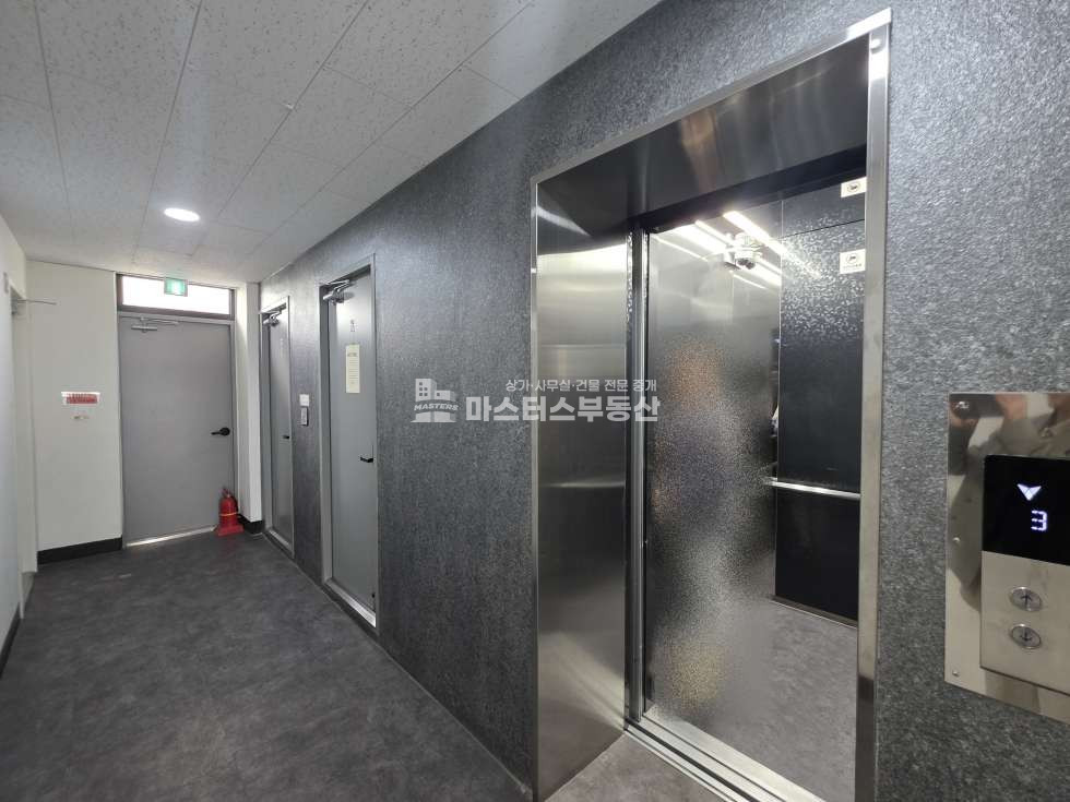 인천 남동구 구월동 약25평, 구월동 궐리단길 외관 깔끔한 건물 3층 공실 월세 매물번호 11738 사진 9