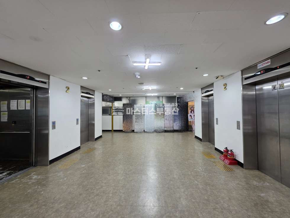 인천 남동구 구월동 전용53평,로데오2광장 바로앞 전면노출 무권리 상가 월세 매물번호 10149 사진 15