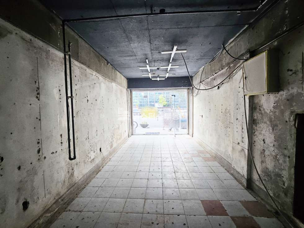 인천 남동구 구월동 사진o.모래네시장 대로변 전면노출. 무권리. 물건없는라인 월세 매물번호 11565 사진 2