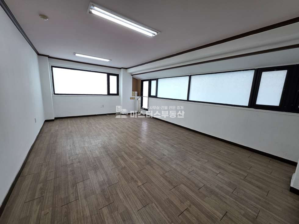 인천 남동구 구월동 룸2개, 내부 화장실 있는 깔끔한 사무실, 즉시입주 가능 월세 매물번호 10284 사진 2